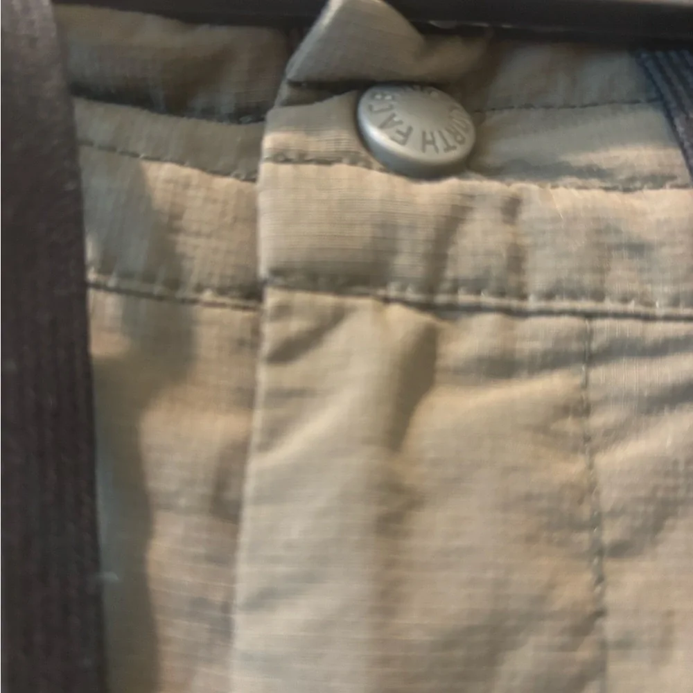 The North Face‎ Men's Olive/Green Nylon Shorts